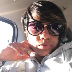 Meet your Posher, Rosanny